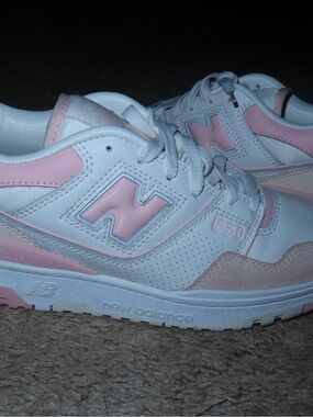 New Balance 550 White and Pink Sneakers